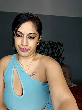 Sasha fierceXXX online show from April 25, 2026, 9:01 pm