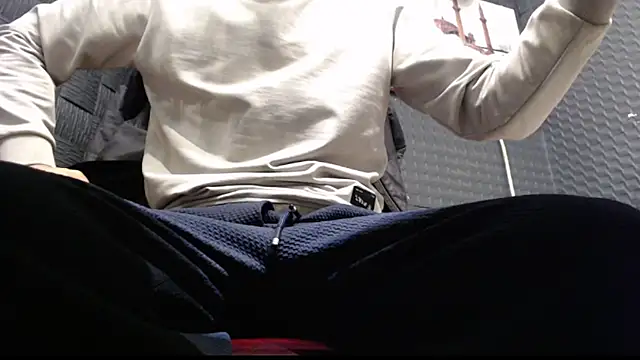 hardbigcock16 online show from November 29, 2025, 7:22 am