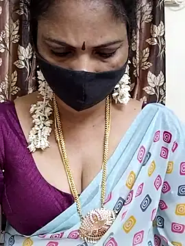 jivitha23 online show from February 13, 2025, 11:15 pm