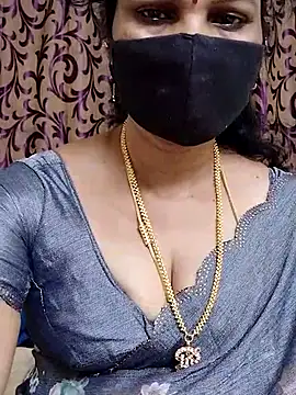 jivitha23 online show from February 24, 2025, 12:48 pm