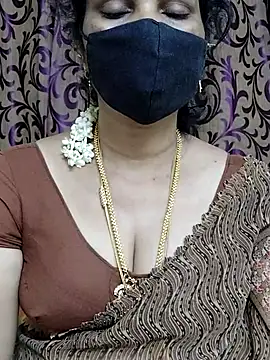 jivitha23 online show from March 4, 2025, 11:00 pm