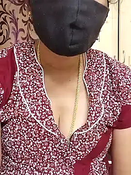 jivitha23 online show from March 6, 2025, 5:43 pm