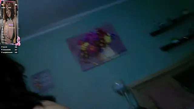 Snapshot of KairaFantasyy chatting on December 5, 2024, 5:17 pm KairaFantasyy online show from December 5, 2024, 5:17 pm