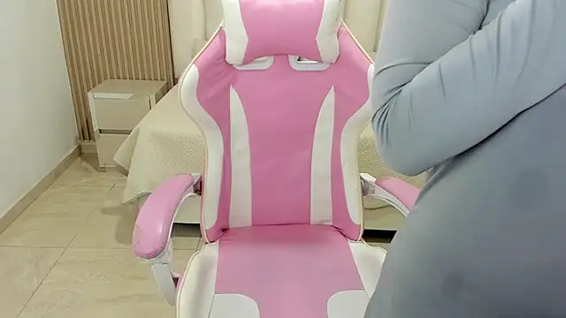 Snapshot of Hanaa_latif chatting on January 31, 2025, 11:46 am Hanaa latif online show from January 31, 2025, 11:46 am