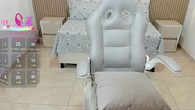 Snapshot of Hanaa_latif chatting on March 20, 2025, 3:14 pm Hanaa latif online show from March 20, 2025, 3:14 pm