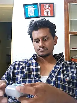 Long Laster online show from December 5, 2024, 1:17 pm