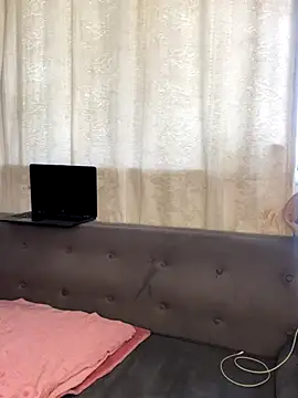 Snapshot of Cocowett chatting on October 24, 2025, 8:11 am Cocowett online show from October 24, 2025, 8:11 am