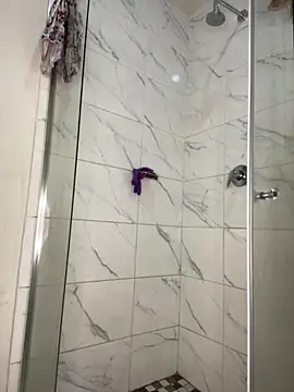 Snapshot of Cocowett chatting on November 25, 2025, 1:49 am Cocowett online show from November 25, 2025, 1:49 am