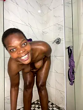 Snapshot of Cocowett chatting on December 16, 2025, 12:48 am Cocowett online show from December 16, 2025, 12:48 am