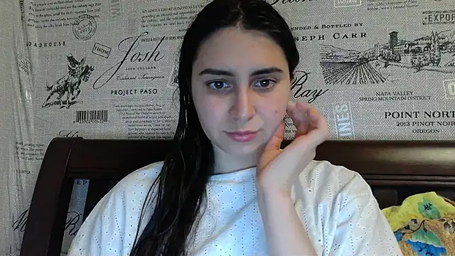 Snapshot of Kashtanka_ chatting on January 8, 2025, 4:11 pm Kashtanka online show from January 8, 2025, 4:11 pm