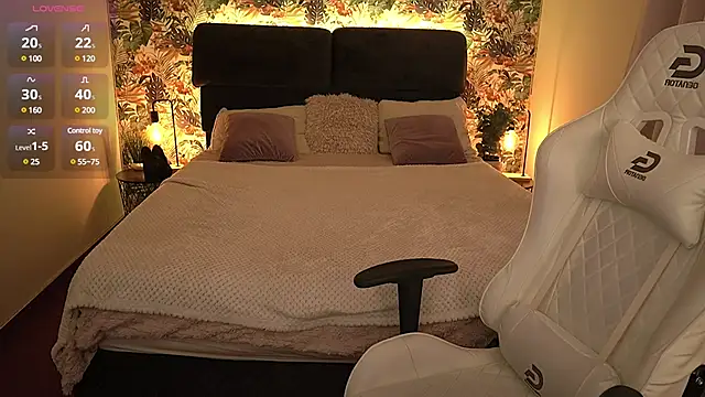 Alice Arwen online show from February 8, 2025, 1:22 pm