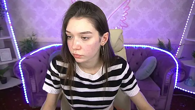 Snapshot of Cherry_Wipe chatting on January 27, 2025, 2:13 pm Cherry Wipe online show from January 27, 2025, 2:13 pm