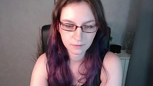 Snapshot of emmaxDelight chatting on January 3, 2025, 1:14 pm emmaxDelight online show from January 3, 2025, 1:14 pm