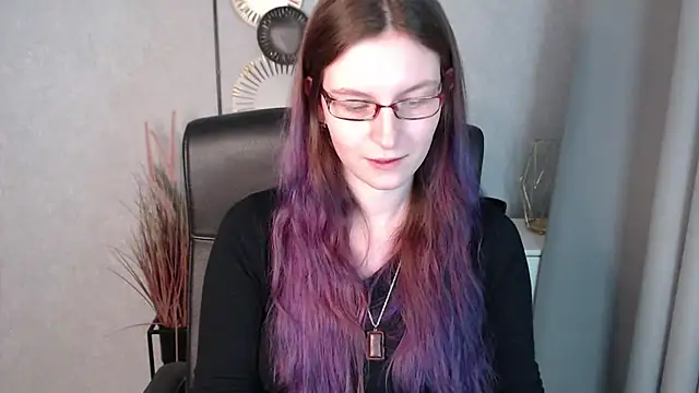 Snapshot of emmaxDelight chatting on January 6, 2025, 12:46 pm emmaxDelight online show from January 6, 2025, 12:46 pm