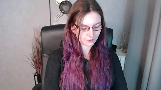Snapshot of emmaxDelight chatting on January 9, 2025, 6:27 am emmaxDelight online show from January 9, 2025, 6:27 am