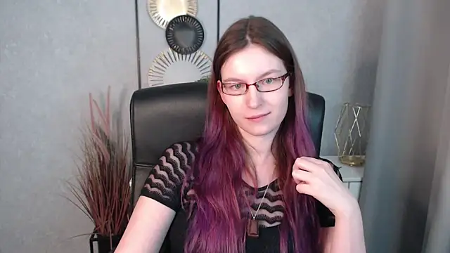 Snapshot of emmaxDelight chatting on January 15, 2025, 12:36 pm emmaxDelight online show from January 15, 2025, 12:36 pm