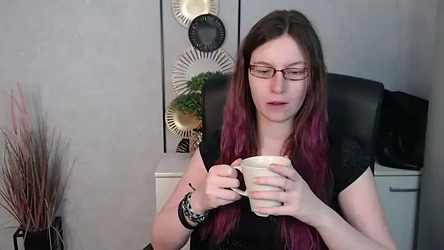 Snapshot of emmaxDelight chatting on February 14, 2025, 6:34 am emmaxDelight online show from February 14, 2025, 6:34 am