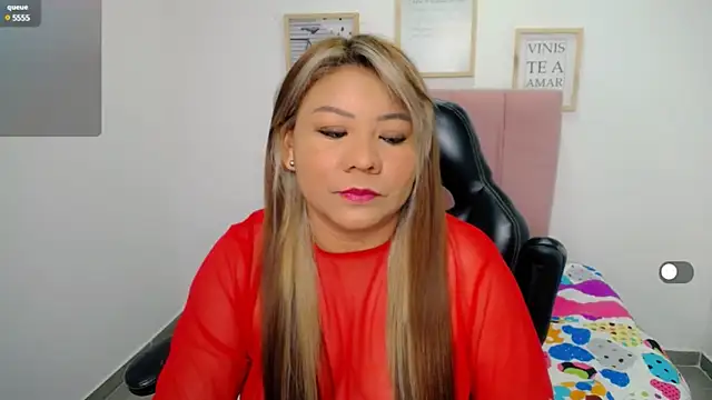 Snapshot of victoria_love89 chatting on March 9, 2025, 6:06 am victoria love89 online show from March 9, 2025, 6:06 am