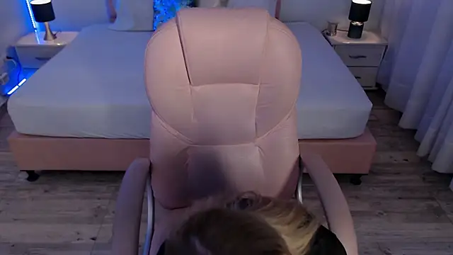 Snapshot of zoe_jones13 chatting on January 10, 2026, 3:08 am zoe jones13 online show from January 10, 2026, 3:08 am