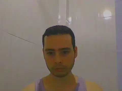 Snapshot of Gasparin32 chatting on November 1, 2025, 1:07 am Gasparin32 online show from November 1, 2025, 1:07 am