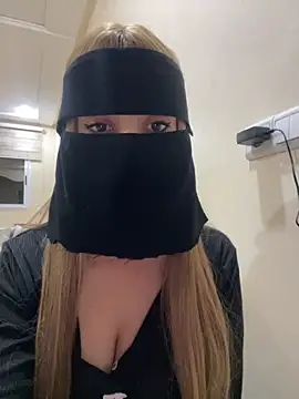 jijijoudia online show from November 13, 2025, 12:20 am