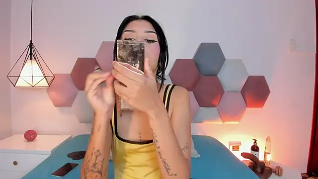MelissaFoxx online show from July 12, 2026, 1:57 pm