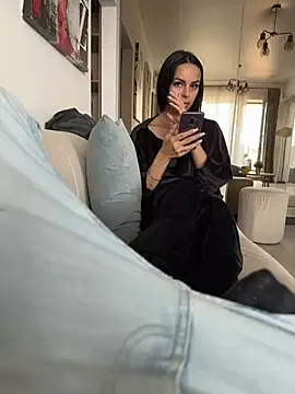 AmandaBby03 online show from March 16, 2025, 12:00 pm