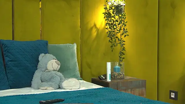 Snapshot of NattyDevon chatting on October 9, 2025, 5:27 am NattyDevon online show from October 9, 2025, 5:27 am