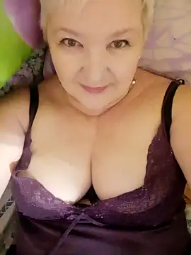 ForgetMeNot50 online show from December 9, 2024, 5:18 am