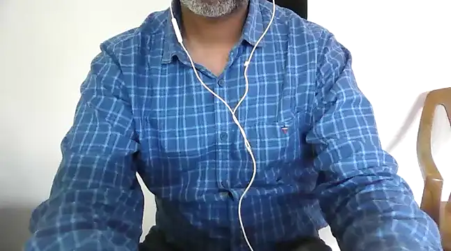 urbrownbunny online show from March 20, 2025, 11:05 am