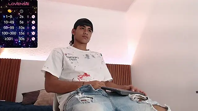 zander 2120 online show from February 18, 2025, 3:31 am