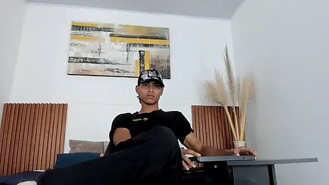 zander 2120 online show from November 21, 2025, 1:21 pm