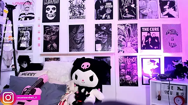 Lexyjoycce online show from December 4, 2025, 8:06 pm