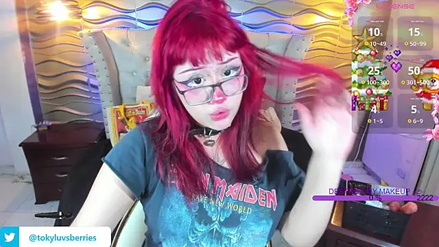 Snapshot of toky_doll chatting on December 18, 2024, 9:29 pm toky doll online show from December 18, 2024, 9:29 pm