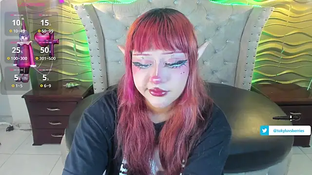 Snapshot of toky_doll chatting on March 5, 2025, 9:15 pm toky doll online show from March 5, 2025, 9:15 pm