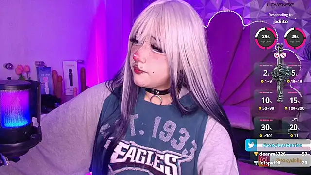 Snapshot of toky_doll chatting on September 30, 2025, 9:09 pm toky doll online show from September 30, 2025, 9:09 pm