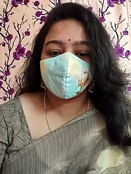 neelu-hoty online show from January 21, 2025, 2:26 pm