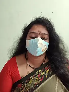 neelu-hoty online show from September 17, 2025, 3:57 pm