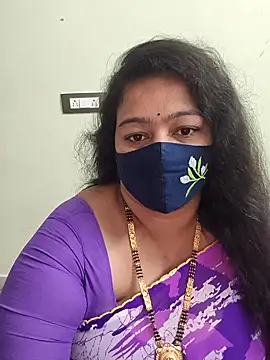 neelu-hoty online show from February 10, 2026, 8:18 am