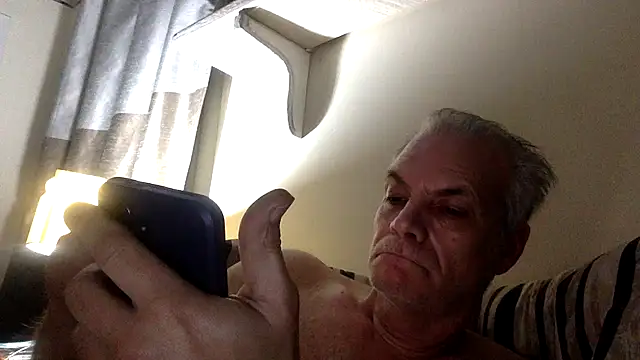 Hand69someguy online show from April 10, 2026, 8:08 am