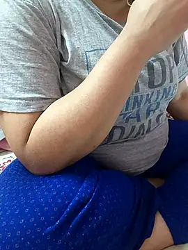 Diva Kiara online show from February 1, 2025, 4:46 am