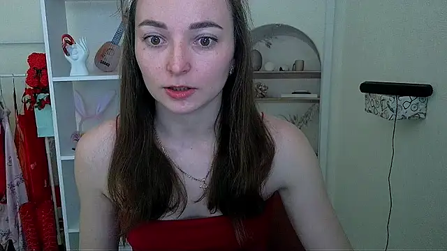  Barbie Kiss  online show from May 22, 2026, 6:42 am