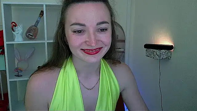  Barbie Kiss  online show from May 25, 2026, 4:35 pm