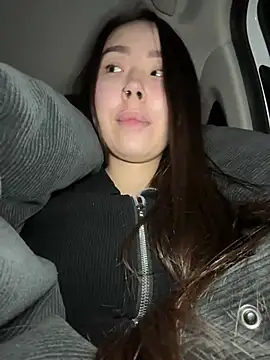 Asian Asami online show from December 31, 2024, 8:02 pm