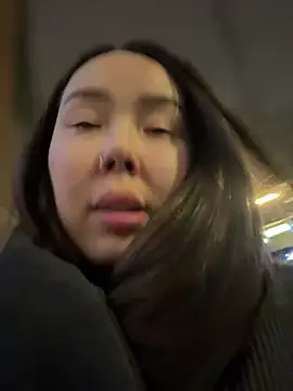 Asian Asami online show from January 2, 2025, 6:23 pm