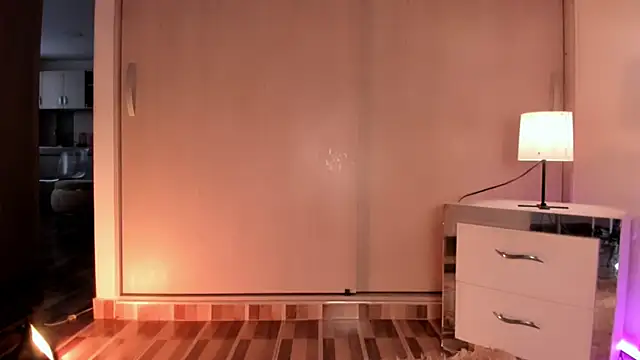 Snapshot of CoralineKam1 chatting on February 28, 2026, 10:22 pm CoralineKam1 online show from February 28, 2026, 10:22 pm