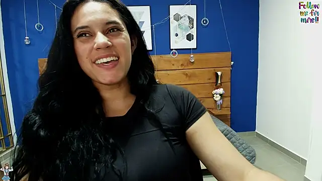 dahiana spark online show from November 15, 2025, 8:16 pm