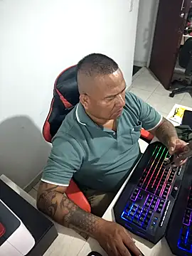 Snapshot of siatodo02 chatting on January 11, 2026, 3:00 am siatodo02 online show from January 11, 2026, 3:00 am