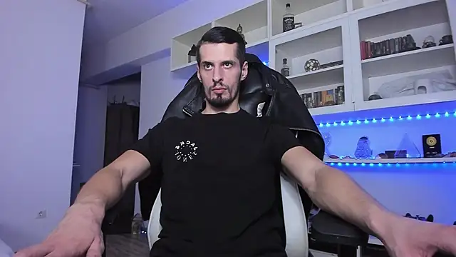 ToddClaytonn online show from December 9, 2024, 11:34 pm