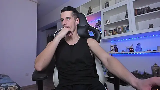 ToddClaytonn online show from January 13, 2025, 2:07 am